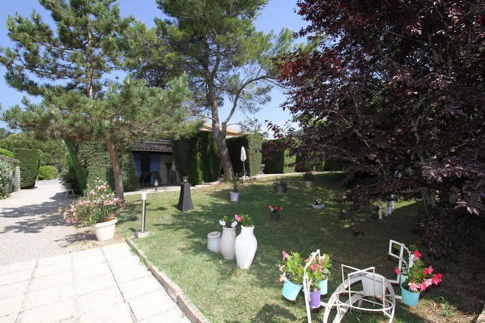 Auberge Des Pins Tourrettes Exterior foto